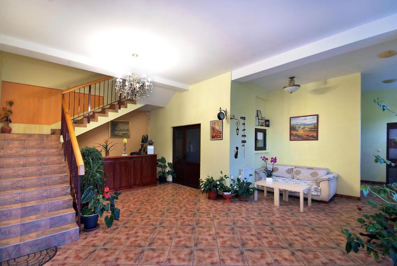 Pensiunea Poiana Verde Slănic Moldova Exterior foto